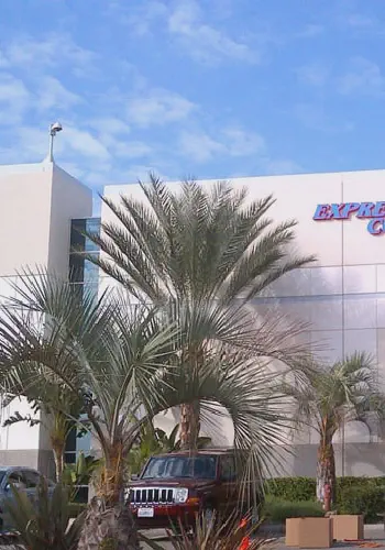 Expanded Polystrene and Styrofoam in for Sign Construction