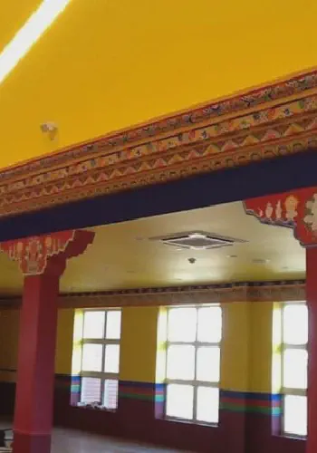 Decorative Crown Molding