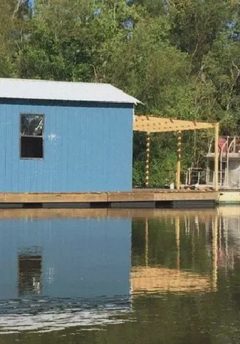 Encapsulated Formex Floats used in Floating Home