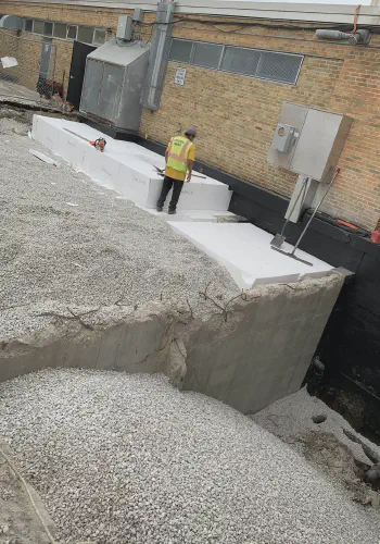 EPS29 Geofoam Used as Backfill Against Basement Wall of Elementary School in Milwaukee, Wisconsin